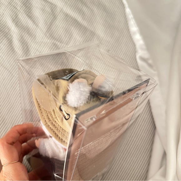 POPMART Labubu Fall In Wild - Picture 2 of 2